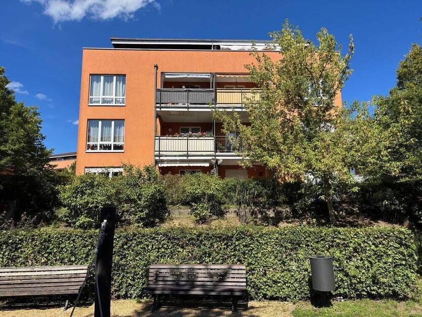 Eigentumswohnung in Bernau-Friedenstal mit 2 Zimmern, Südbalkon und Tiefgaragenstellplatz zur Selbstnutzung