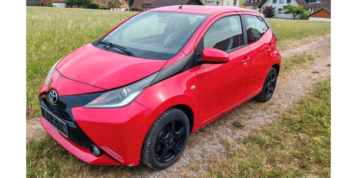 Toyota Aygo (X) 145.369 km 4.700 &euro; Freudenstadt 72250