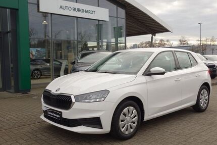 Skoda Fabia 76.022 km 11.890 &euro; Bremen 28357