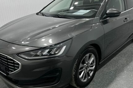 Ford Focus 163.144 km 10.890 &euro; Aichach 86551