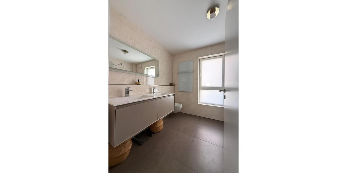 Etagenwohnung Lauffen am Neckar - 4.5 Zimmer, 110 m&sup2;, 655.000&euro; | Angebot:27255696