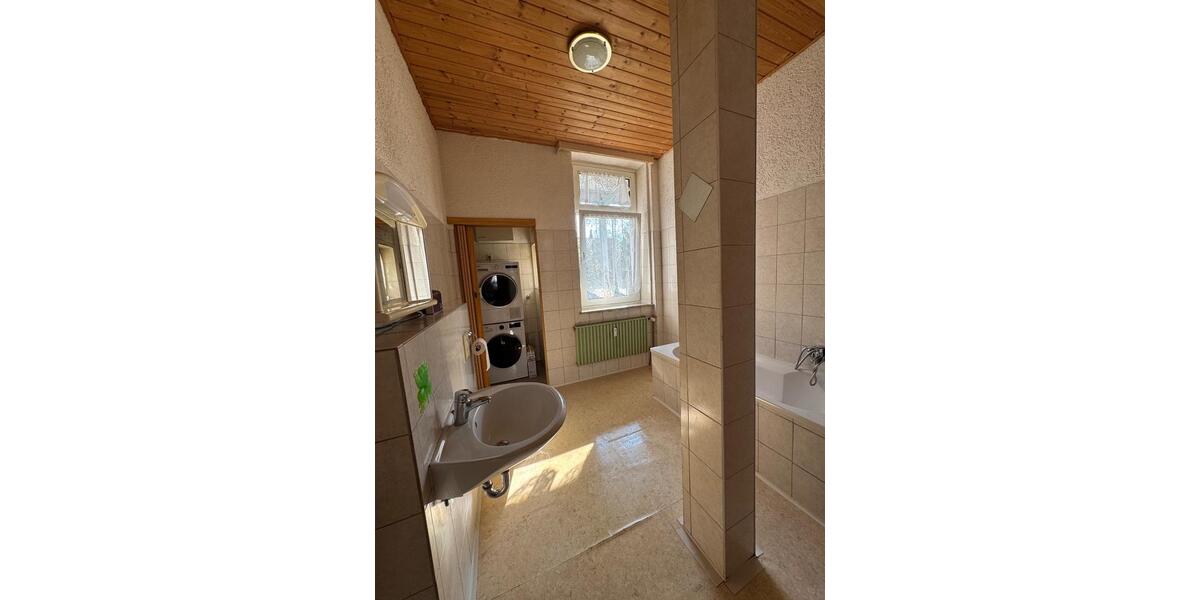 Hochparterre Wilhelmshaven - 2 Zimmer, 52 m&sup2;, 69.000&euro; | Angebot:25844863