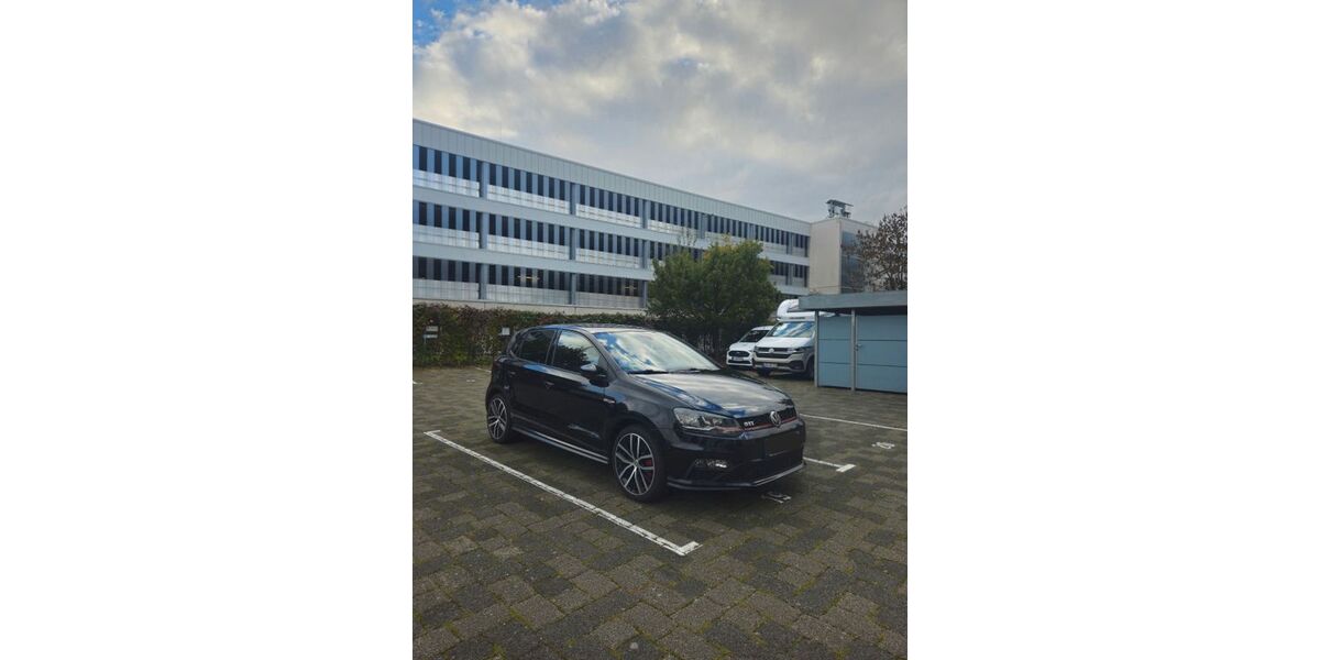 VW Polo 76.821 km 14.690 &euro; Bernau 16321