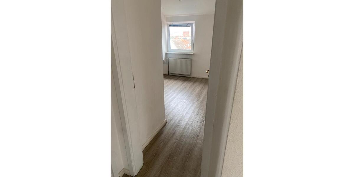 Dachgeschoßwohnung Bremen Walle - 2 Zimmer, 60 m&sup2;, 800&euro; | Angebot:26361922