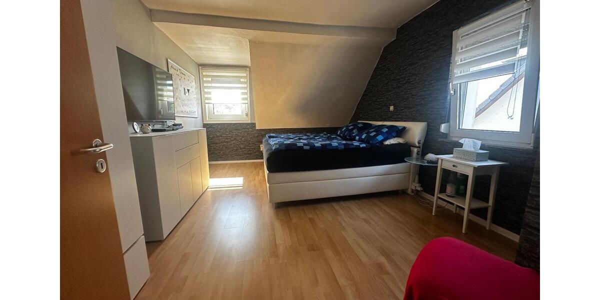 Einfamilienhaus Aßlar - 7 Zimmer, 150 m&sup2;, 385.000&euro; | Angebot:26358278