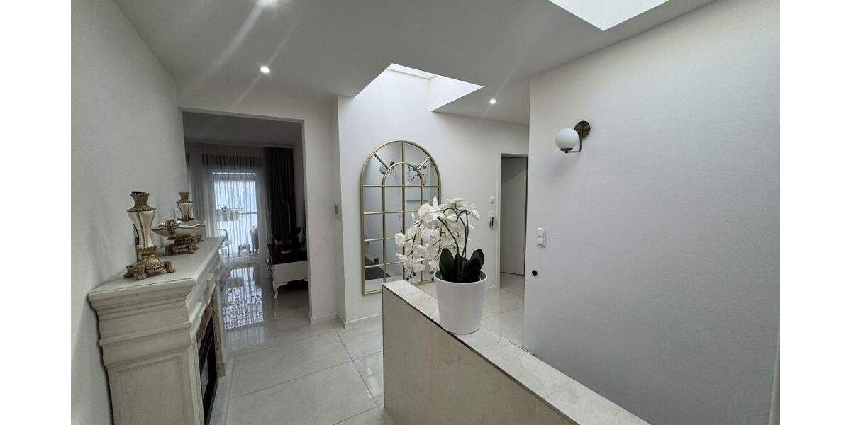 4 Wohnungen + 1 Laden - Attraktives Wohn- und Geschäftshaus in zentraler Lage von Pforzheim-Eutingen 1 zimmer