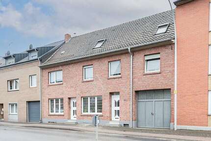 Haus zum Kaufen in Heinsberg Oberbruch 325.000 € 265 m² 12 zimmer