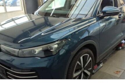 VW Tiguan 12.695 km 39.833 &euro; Kassel 34123