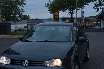 VW Golf 283.447 km 1.450 &euro; Wegberg 41844