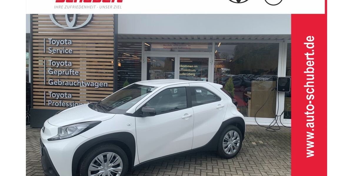 Toyota Aygo (X) 1.200 km 18.490 &euro; Kassel 34125