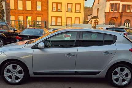 Renault Megane 95.000 km 5.999 &euro; Merzig 66663