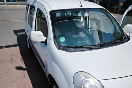 Renault Kangoo 94.500 km 5.200 &euro; Berlin 10785