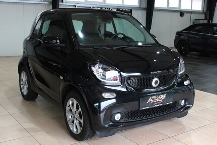 Smart ForTwo 118.686 km 7.390 € Preetz 24211