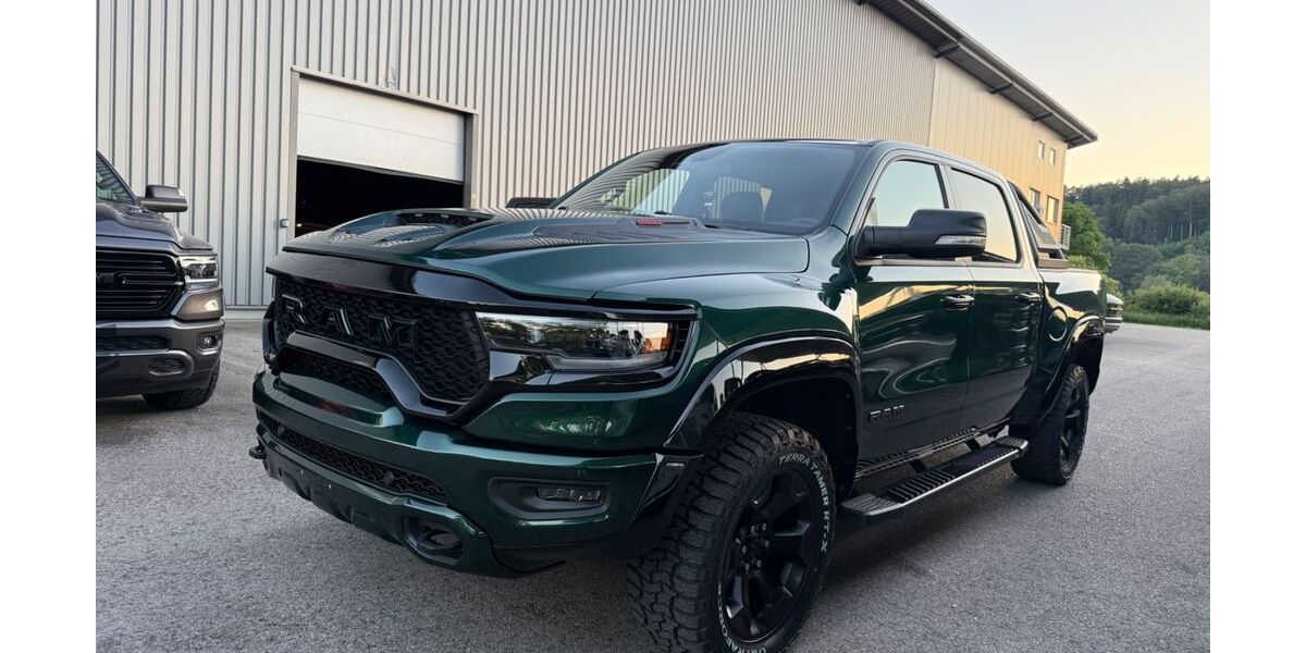 Dodge RAM 29.000 km 59.900 &euro; Treuchtlingen 91757