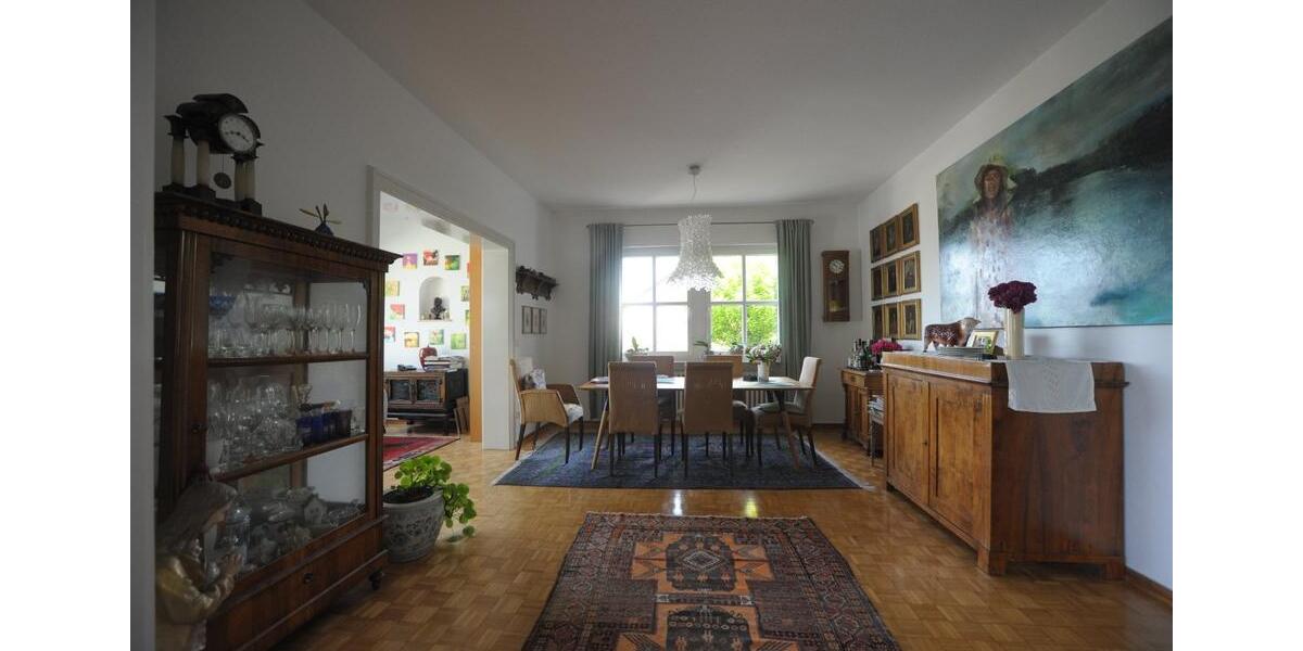 Einfamilienhaus Bad Kissingen - 6.5 Zimmer, 210 m&sup2;, 560.000&euro; | Angebot:26904800