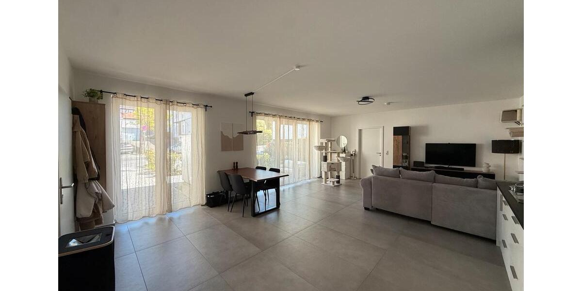 Erdgeschoßwohnung Gießen Anneröder Siedlung - 2 Zimmer, 67 m&sup2;, 940&euro; | Angebot:26374985
