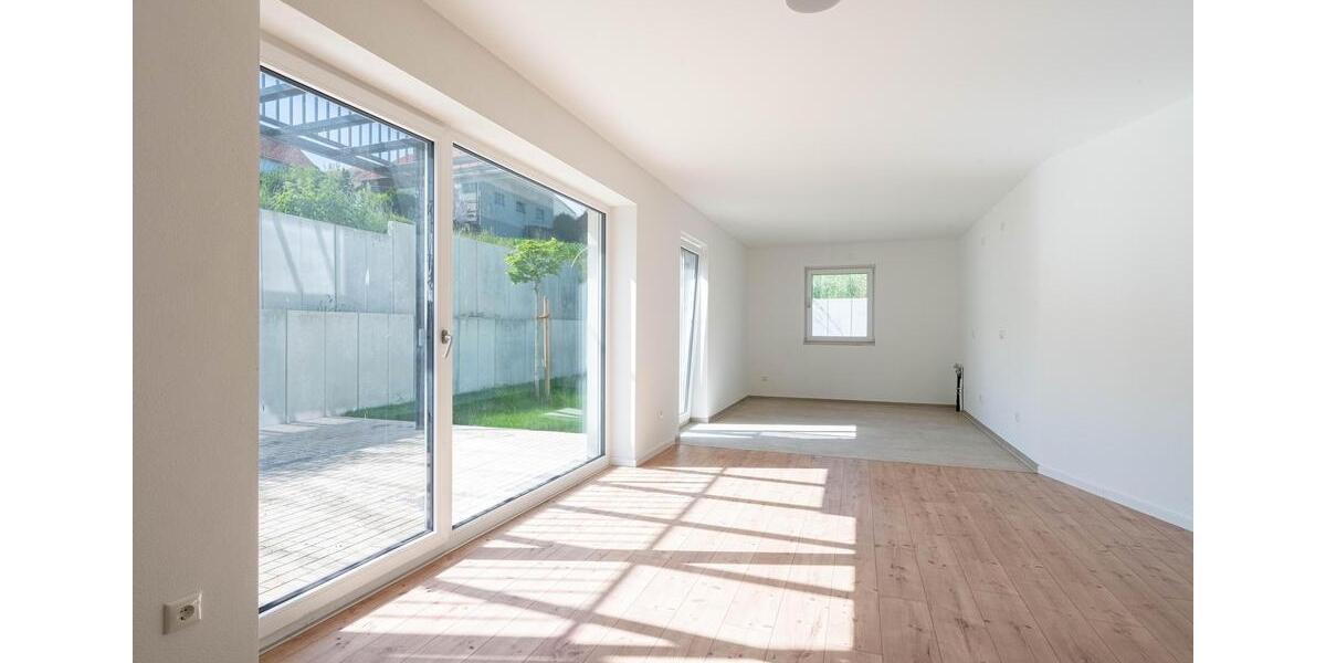 Erdgeschoßwohnung Sinzing - 2 Zimmer, 82 m&sup2;, 1.025&euro; | Angebot:26194566