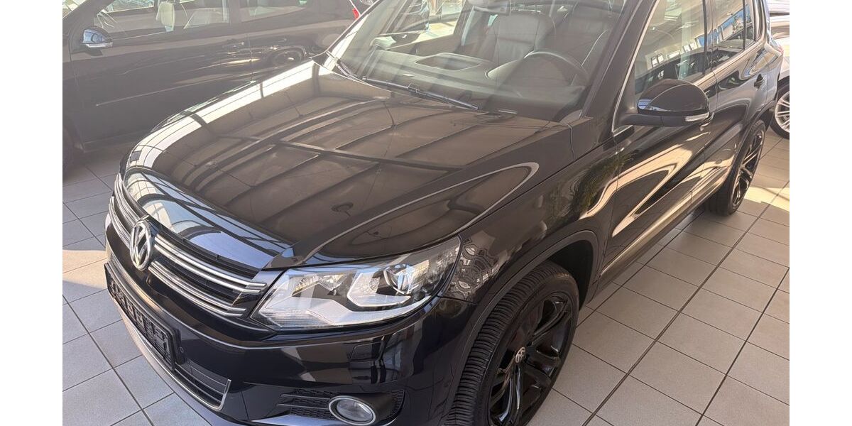 VW Tiguan 132.250 km 15.999 &euro; Achim 28832