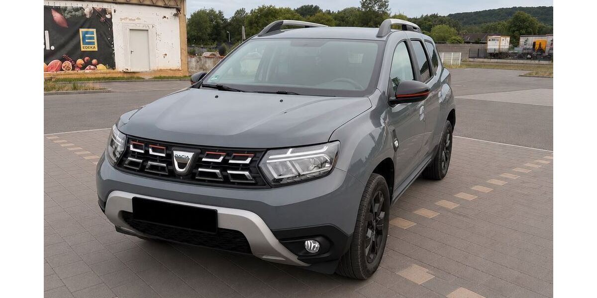 Dacia Duster 51.000 km 17.300 &euro; Coburg 96450