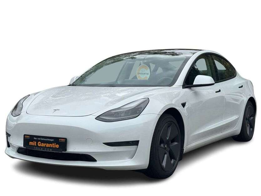 Tesla Model 3 129.000 km 25.980 € Duisburg 47249