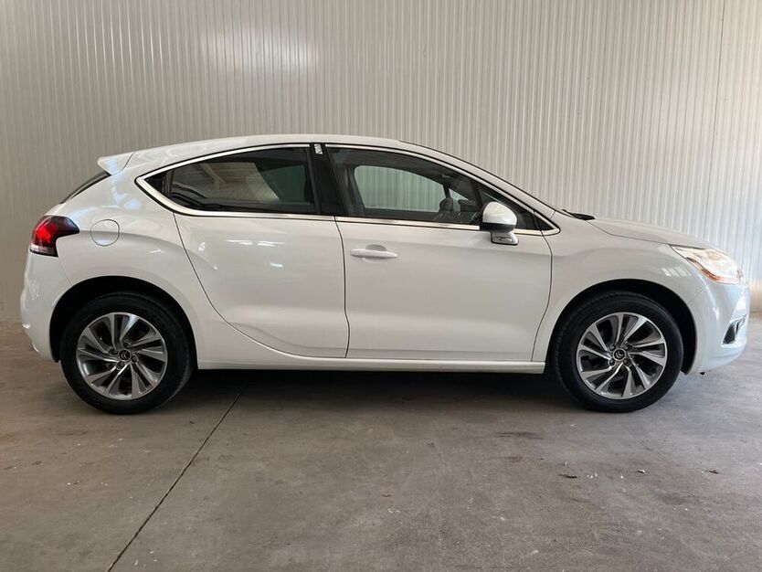 DS4