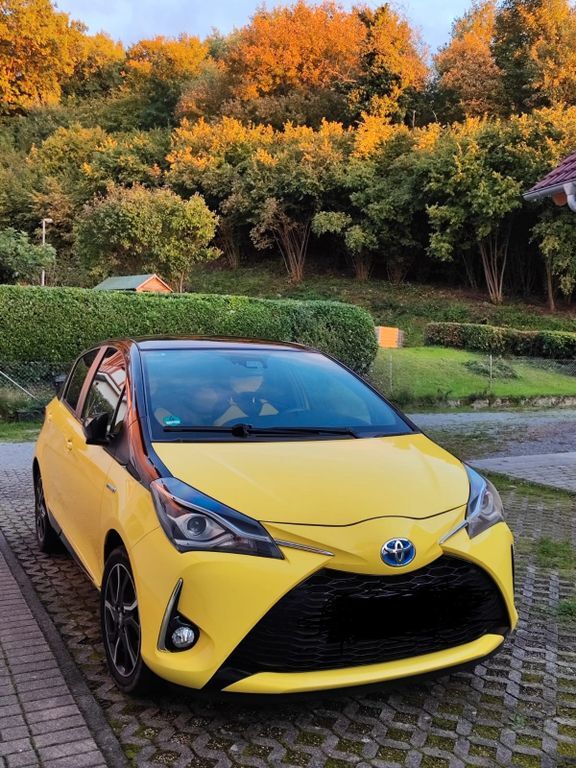 Toyota Yaris 81.000 km 14.500 € Offenburg Zunsweier 77656