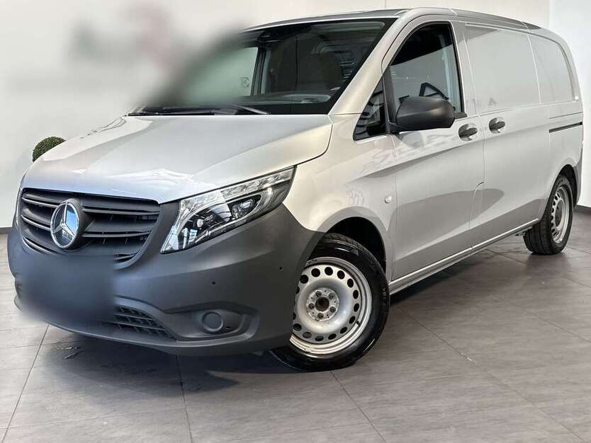 Mercedes-Benz Vito 82.750 km 26.989 € Grünwald 82031