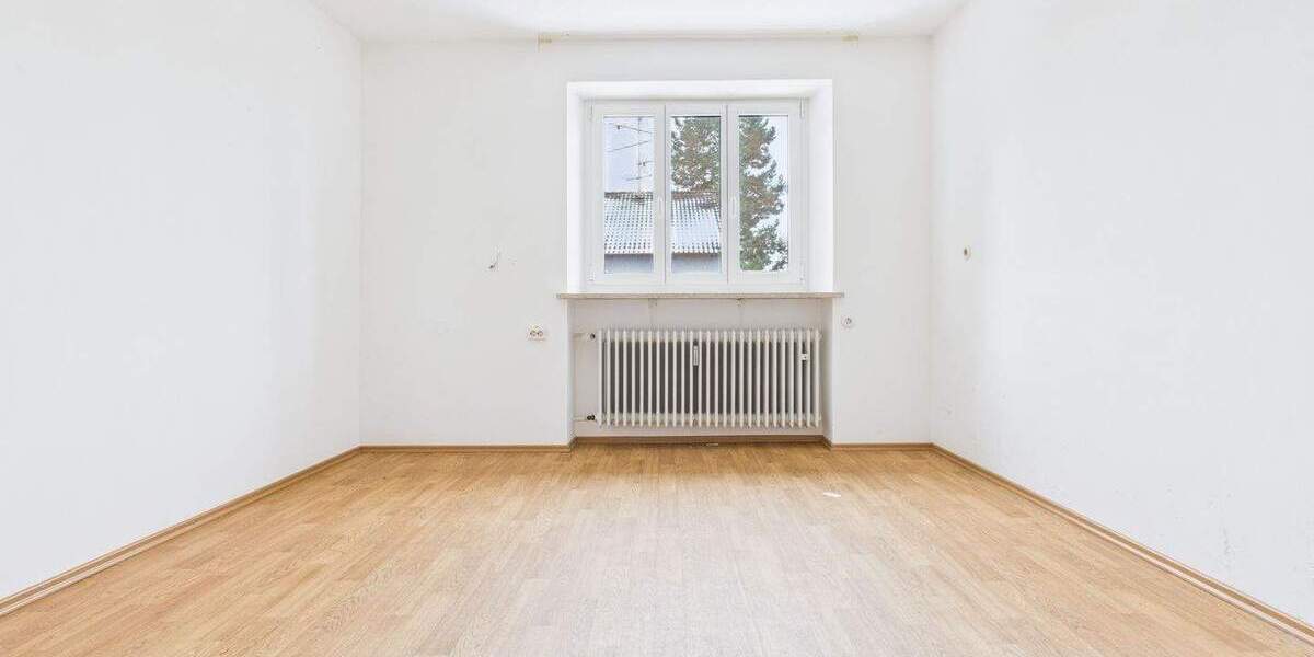 Mehrfamilienhaus, Wohnhaus Augsburg Haunstetten - 9 Zimmer, 219 m&sup2;, 895.000&euro; | Angebot:25736018
