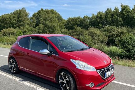 Peugeot 208 138.510 km 8.200 € Winsen (Luhe) 21423