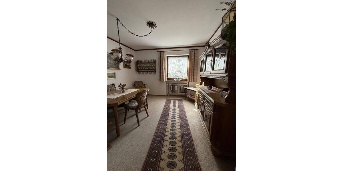 Etagenwohnung München Neuhausen-Nymphenburg - 3 Zimmer, 90 m&sup2;, 850.000&euro; | Angebot:26390433
