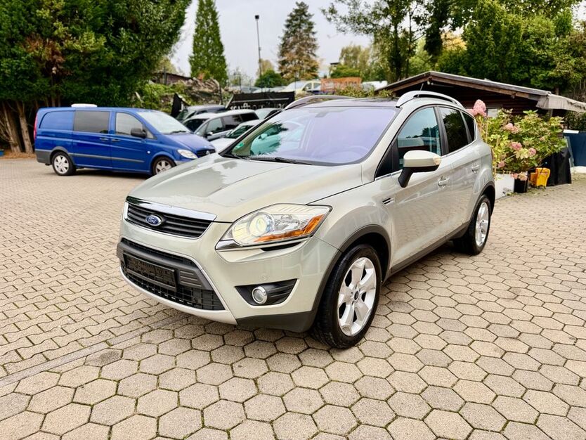 Ford Kuga 187.000 km 4.990 € gelsenkirchen 45892