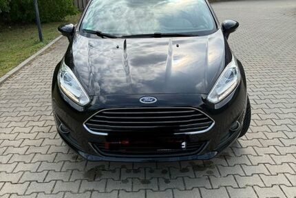 Ford Fiesta 121.000 km 5.250 &euro; Fresenburg 49762
