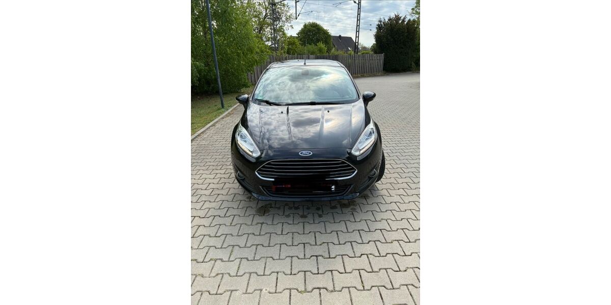 Ford Fiesta 121.000 km 5.550 &euro; Fresenburg 49762