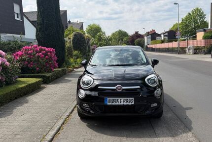 Fiat 500X 64.078 km 11.100 &euro; Friedrichsdorf 61381