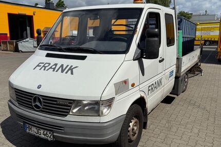 Mercedes-Benz Sprinter 162.000 km 3.550 € Hamburg 22045