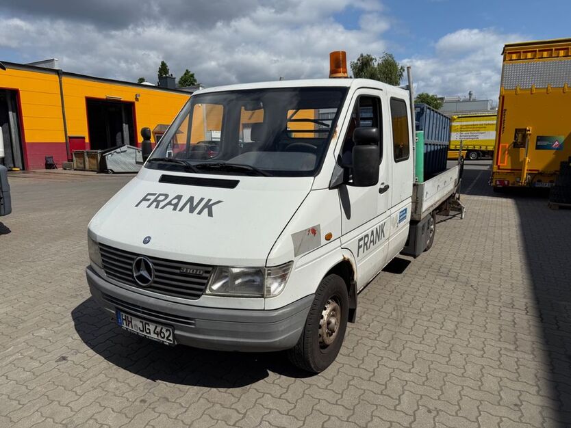 Mercedes-Benz Sprinter 162.000 km 3.550 € Hamburg 22045