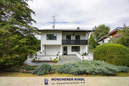 Repräsentatives Mehrgenerationenhaus auf ca. 851 m² Grundstück - Haus Otterfing | Angebot:27016904