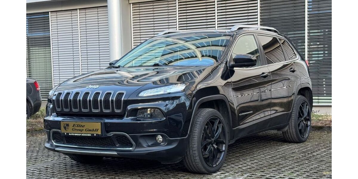 Jeep Cherokee 208.500 km 8.800 &euro; München 81547