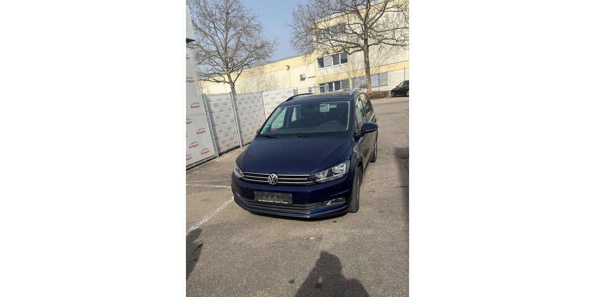 VW Touran 186.200 km 11.600 &euro; Stuttgart 70374