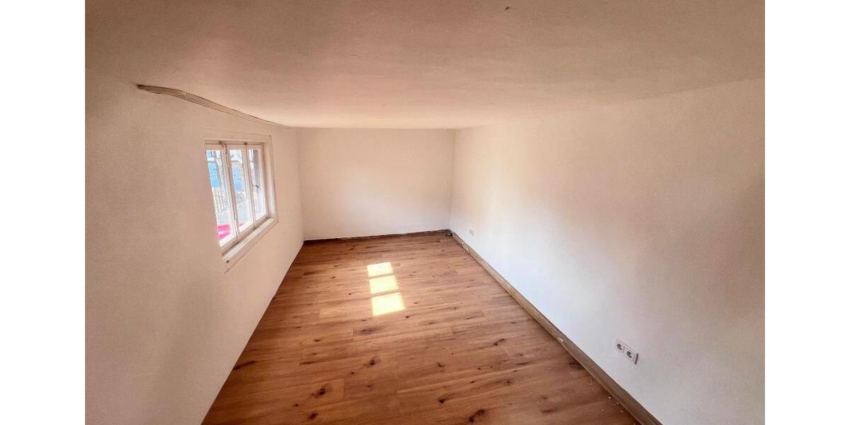 Einfamilienhaus Malberg - 6 Zimmer, 159 m&sup2;, 1.350&euro; | Angebot:26385805
