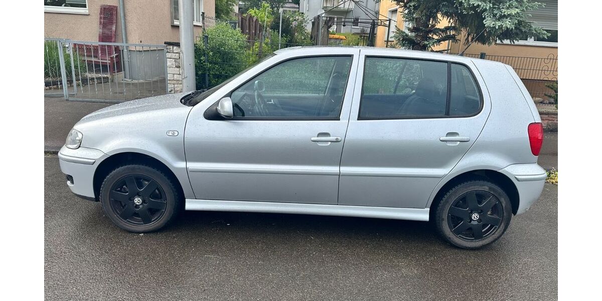 VW Polo 64.600 km 3.200 &euro; Stuttgart 70437
