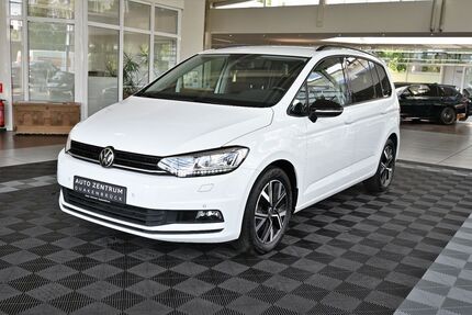 VW Touran 51.122 km 25.200 &euro; Quakenbrück 49610