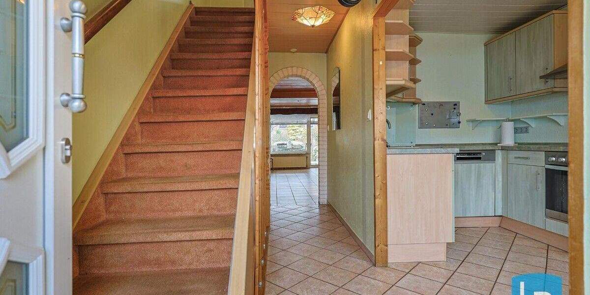 Reihenmittelhaus Kiel Elmschenhagen-Süd - 3 Zimmer, 86 m&sup2;, 209.000&euro; | Angebot:25702181