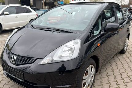 Honda Jazz 109.452 km 2.299 &euro; München 81825