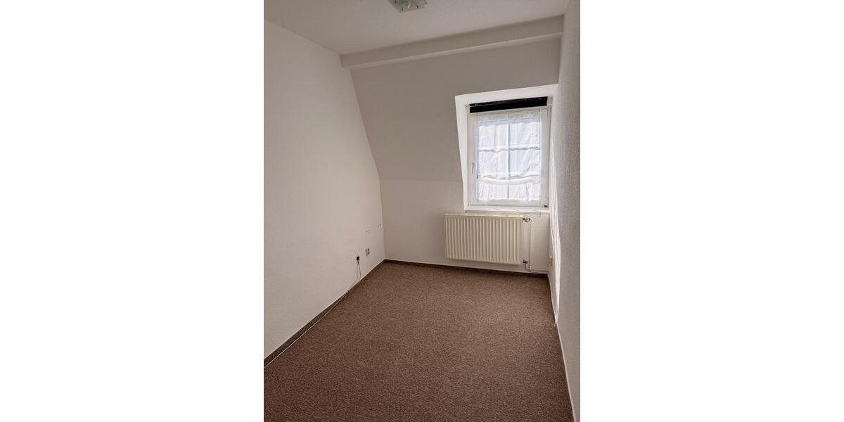 Dachgeschoßwohnung Thale - 4 Zimmer, 76 m&sup2;, 500&euro; | Angebot:26130065