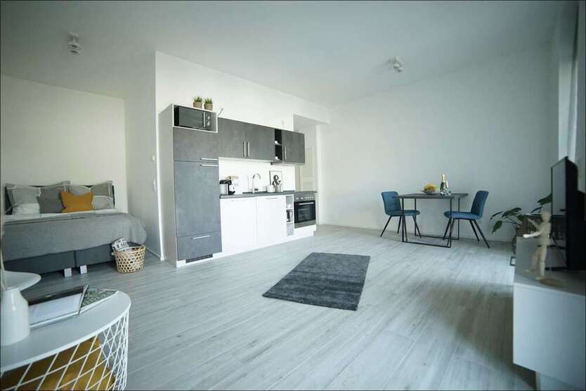 Wohnung zum Mieten in Aschaffenburg 2.370 € 35 m²