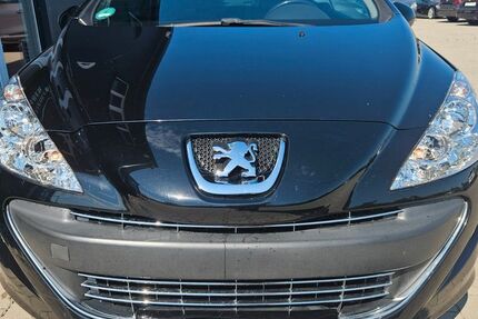 Peugeot 308 178.000 km 4.300 &euro; Endingen am Kaiserstuhl 79346