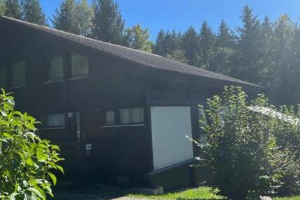 Wohnung Siegsdorf - 3 Zimmer, 60 m&sup2;, 900&euro; | Angebot:25572110