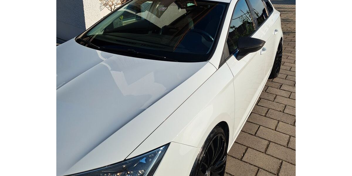 Seat Leon 97.200 km 11.499 &euro; Pemfling 93482