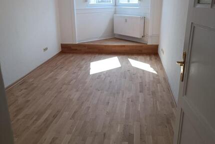 Wohnung Mannheim Fahrlach - 4 Zimmer, 100 m&sup2;, 1.049&euro; | Angebot:25932426